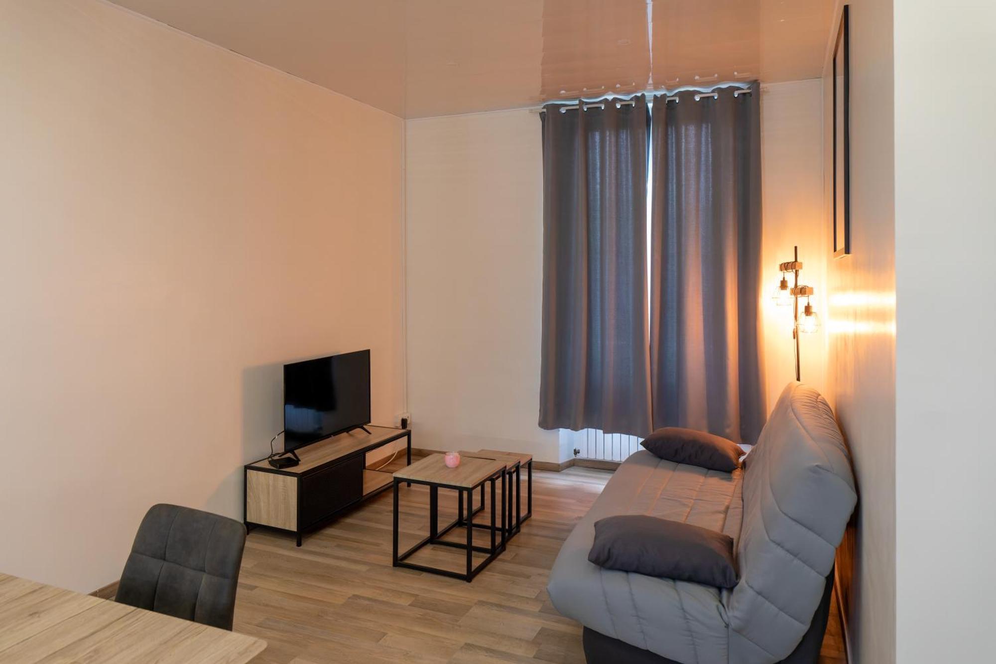 Appart Chez Gegene Montargis Εξωτερικό φωτογραφία